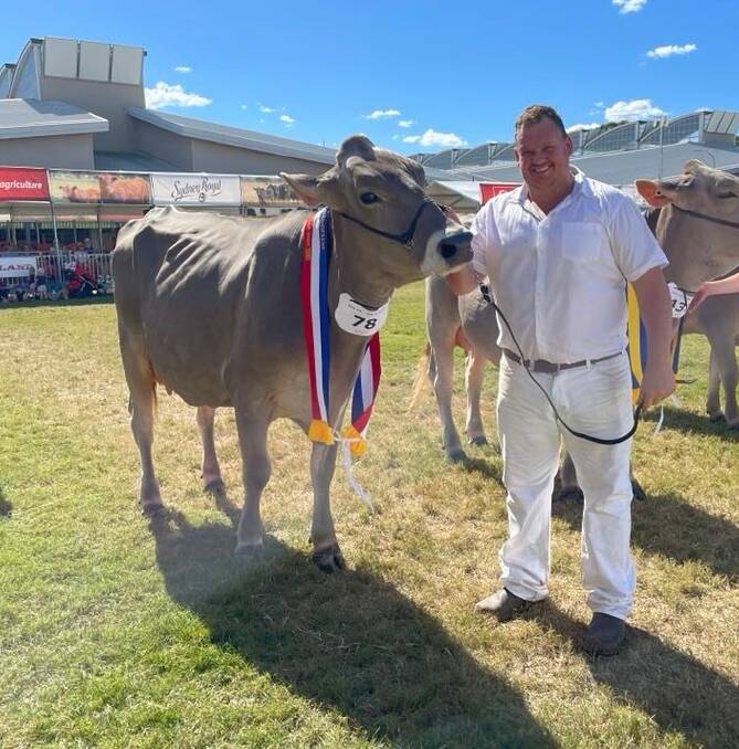 Ben Govett leads the three and half-year Tandara Paray Lola 74 to intermediate champion female on Friday. Ben Govett leads the three and half-year Tandara Paray Lola 74 to intermediate champion female on Friday.