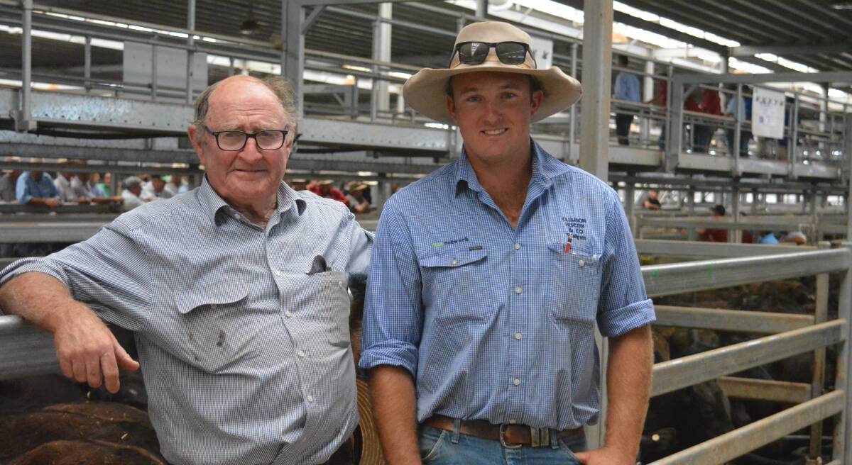 Michael O'Brien, "The Brigalows", Carinda, and Walgett agent, Jack Yeomans, at the Barnawartha Blue Ribbon Angus weaner sale near Wodonga. Michael O'Brien, "The Brigalows", Carinda, and Walgett agent, Jack Yeomans, at the Barnawartha Blue Ribbon Angus weaner sale near Wodonga.