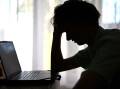 Costs drive more people to delay mental health treatment, while psychology clinics are closing. Photo: Dean Lewins/AAP PHOTOS