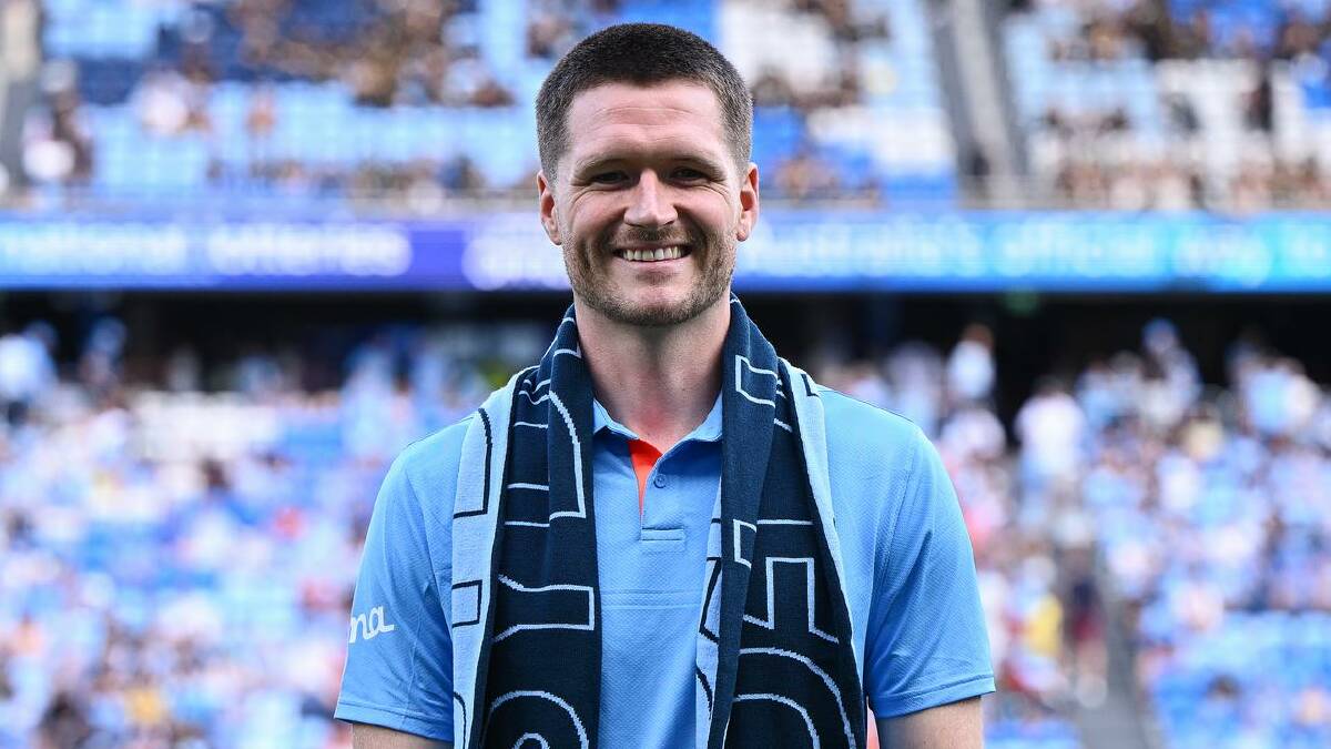 Alex Grant has opted to extend his stay at Sydney FC. (Bianca De Marchi/AAP PHOTOS) Alex Grant has opted to extend his stay at Sydney FC. (Bianca De Marchi/AAP PHOTOS)