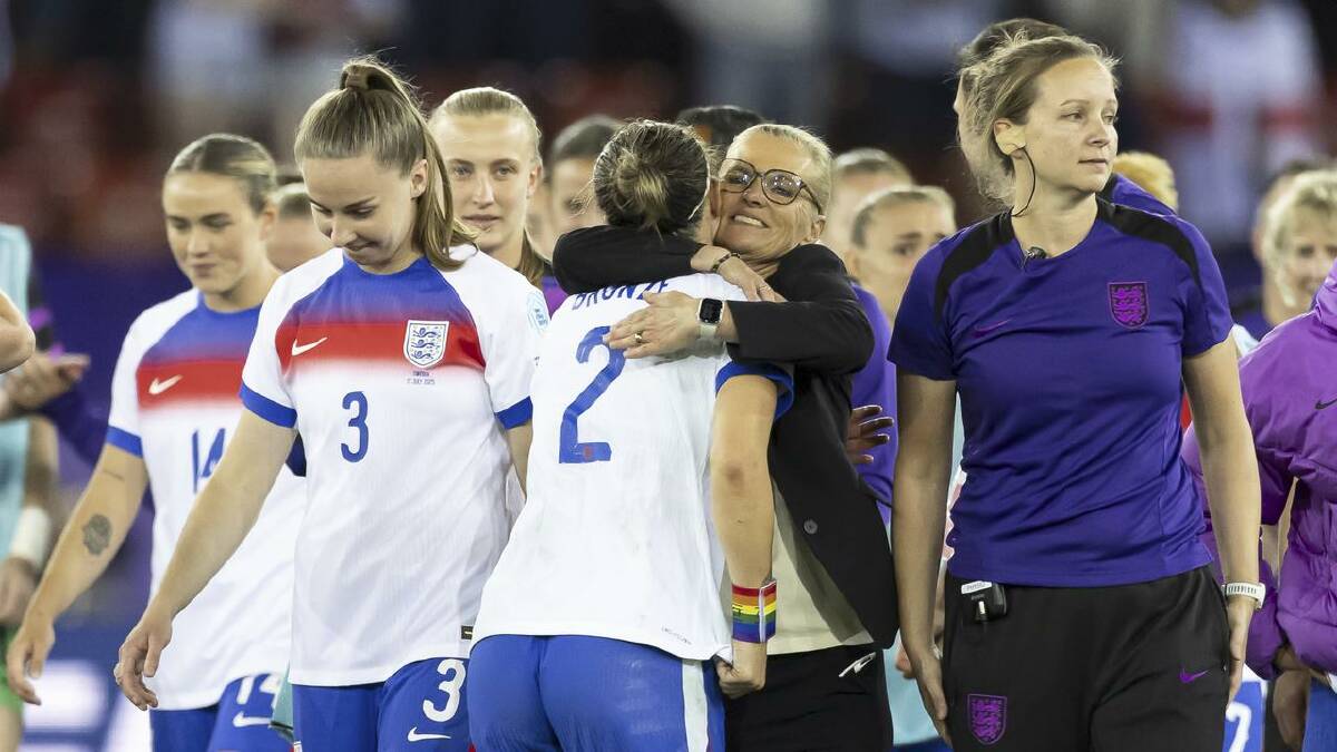 England head coach Sarina Wiegman embraces Bronze after the win. (AP PHOTO)