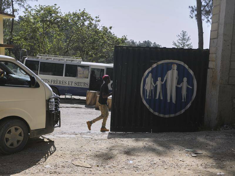 Gunmen have abducted eight people from the Saint-Helene orphanage in Port-au-Prince, Haiti. Photo: AP PHOTO Gunmen have abducted eight people from the Saint-Helene orphanage in Port-au-Prince, Haiti. Photo: AP PHOTO