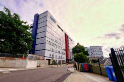 A junior doctor allegedly filmed staff in a toilet at the Austin Hospital in Melbourne. Photo: Luis Ascui/AAP PHOTOS