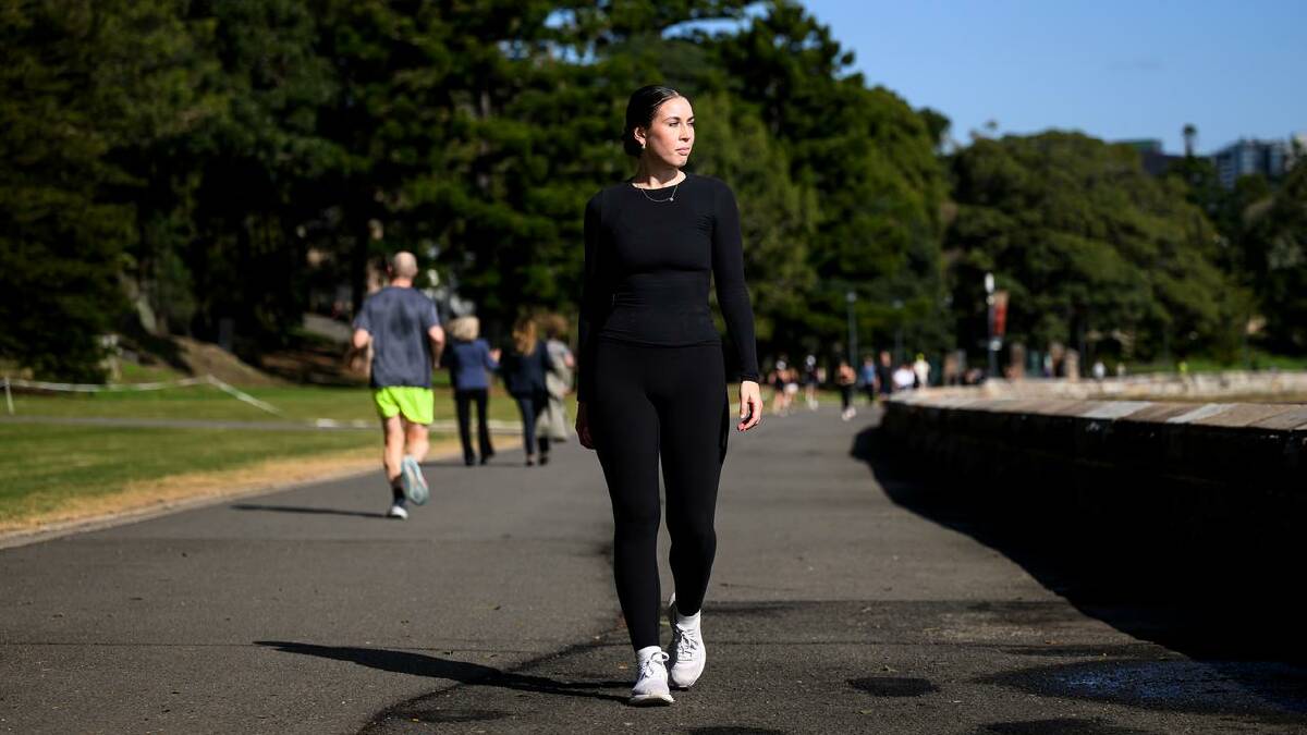 Libby Maxwell says 7000 steps is more achievable than 10,000 especially for office workers. (Bianca De Marchi/AAP PHOTOS) Libby Maxwell says 7000 steps is more achievable than 10,000 especially for office workers. (Bianca De Marchi/AAP PHOTOS)