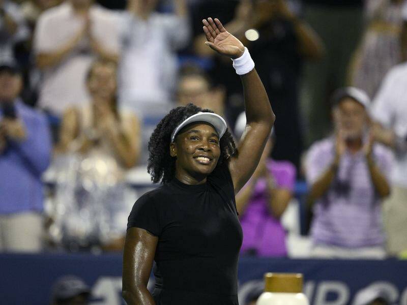 Venus Williams waves to the crowd after her loss in Washington. Photo: AP PHOTO Venus Williams waves to the crowd after her loss in Washington. Photo: AP PHOTO