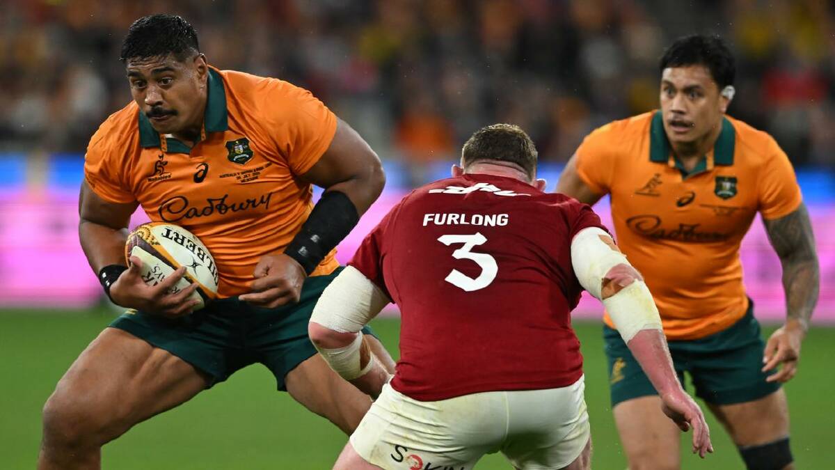 Australia's Will Skelton (left) was an imposing presence in the second Test against the Lions. (James Ross/AAP PHOTOS)