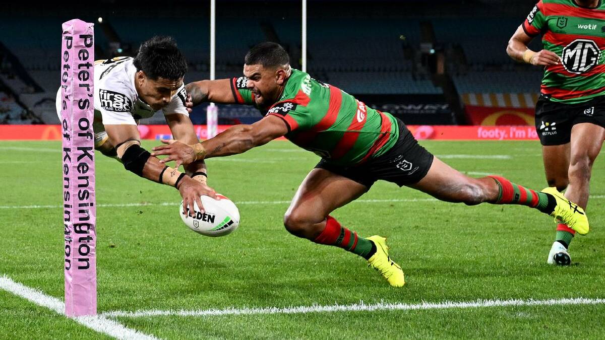 Deine Mariner dives over during Brisbane's clash in round 10 against Souths. (Dan Himbrechts/AAP PHOTOS)