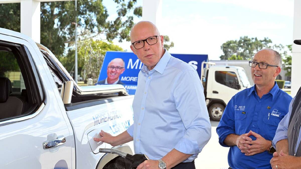 A survey indicates Peter Dutton's net approval rating has dipped two points to minus 19. (Mick Tsikas/AAP PHOTOS)