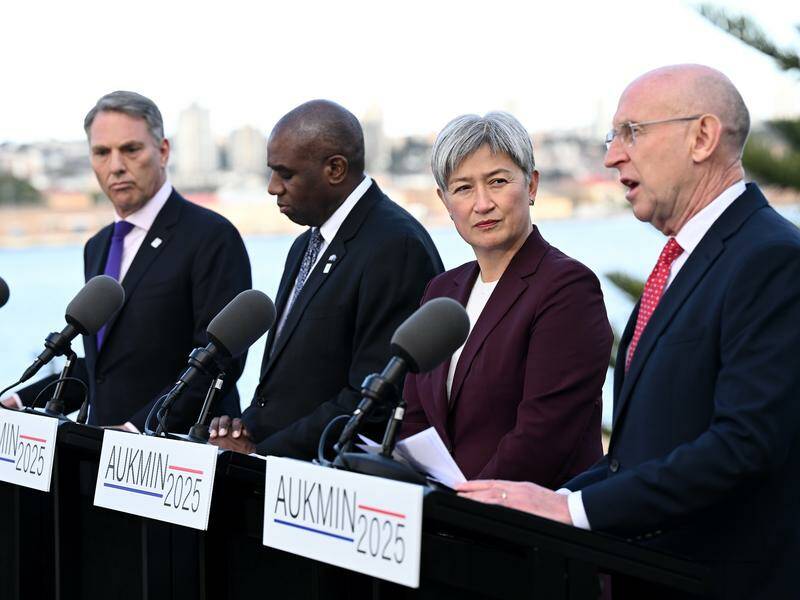 Australia and Britain have signed a bilateral agreement said to build on the AUKUS submarine pact. Photo: Dan Himbrechts/AAP PHOTOS