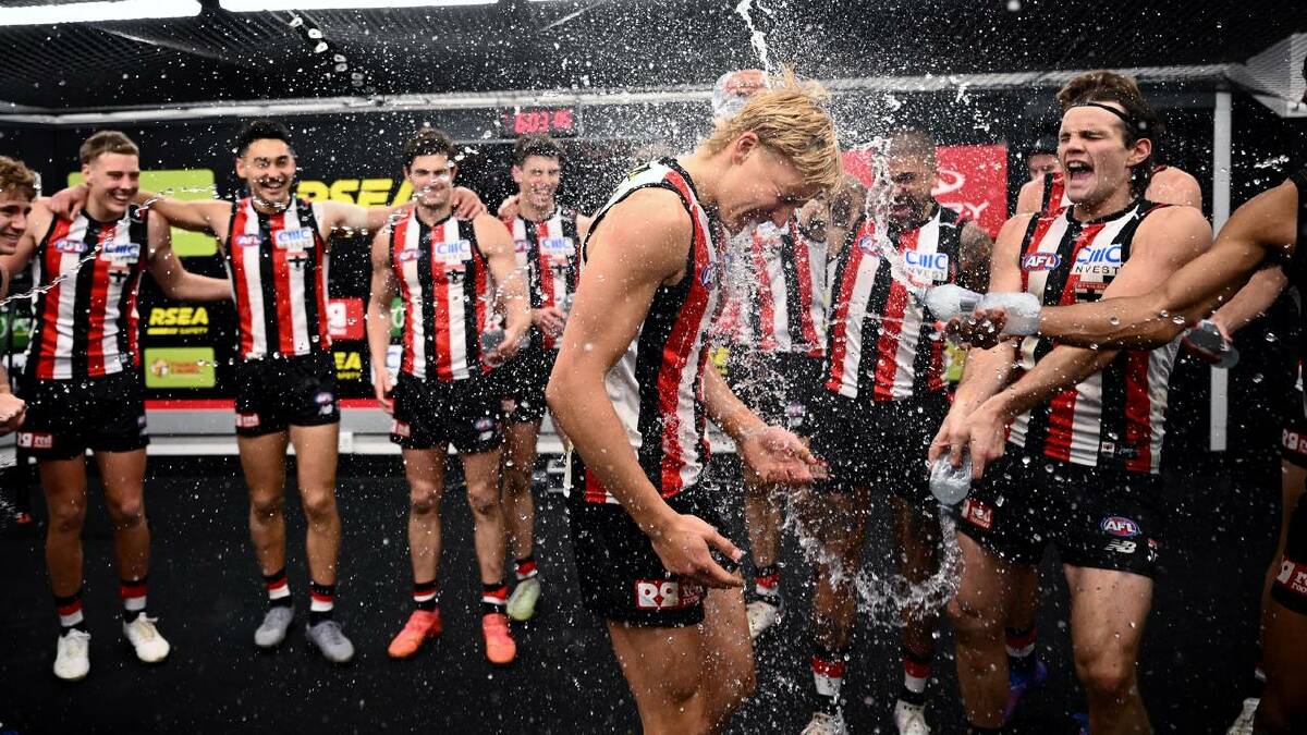 St Kilda have something to celebrate out of 2025 after this win over fellow battlers Melbourne. (Joel Carrett/AAP PHOTOS) St Kilda have something to celebrate out of 2025 after this win over fellow battlers Melbourne. (Joel Carrett/AAP PHOTOS)