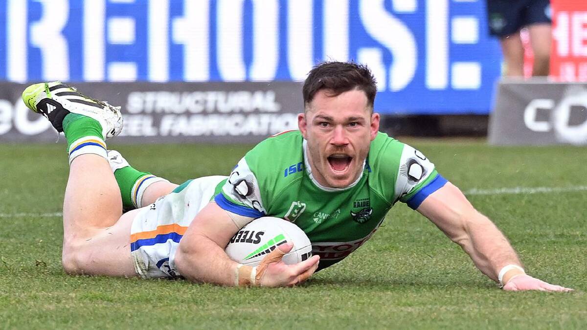 Tom Starling scored just after halftime as the Raiders ran in seven tries to three. (Mick Tsikas/AAP PHOTOS) Tom Starling scored just after halftime as the Raiders ran in seven tries to three. (Mick Tsikas/AAP PHOTOS)