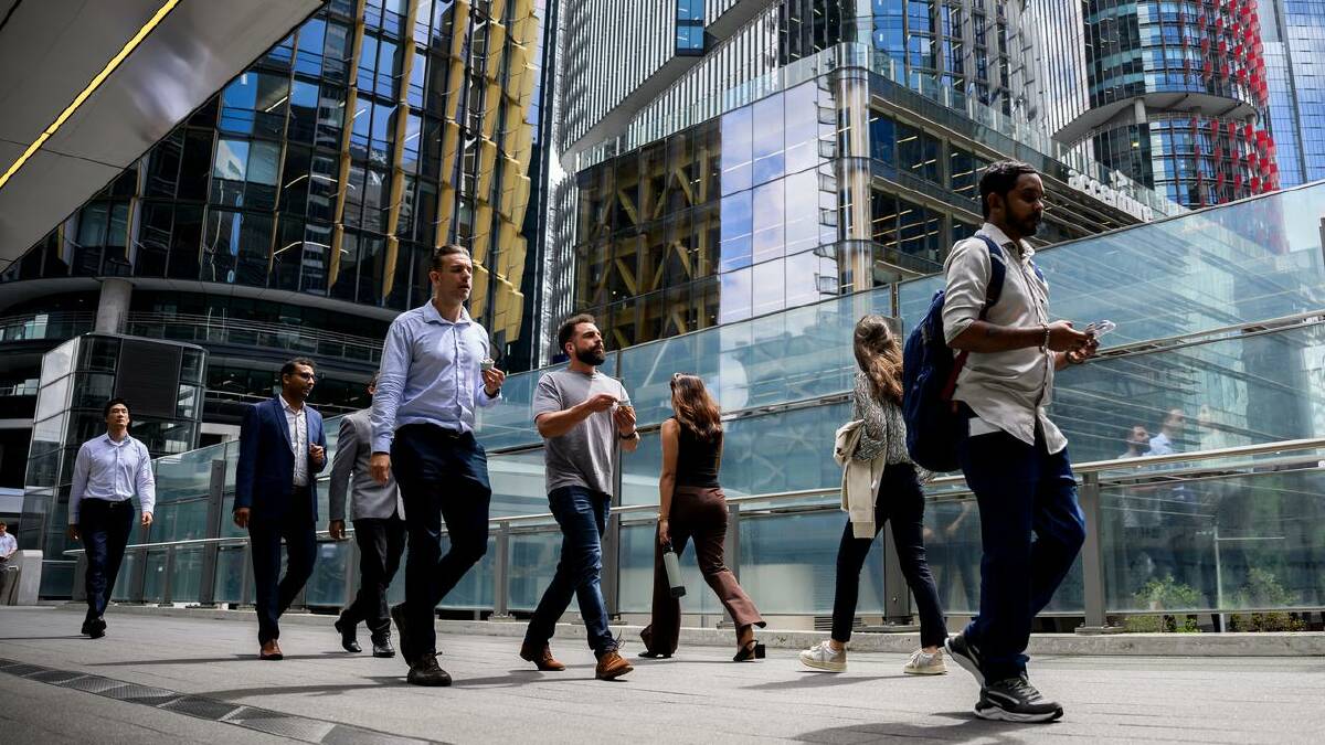 The report examines economic and population growth, retail spending, employment and new dwellings. (Bianca De Marchi/AAP PHOTOS) The report examines economic and population growth, retail spending, employment and new dwellings. (Bianca De Marchi/AAP PHOTOS)