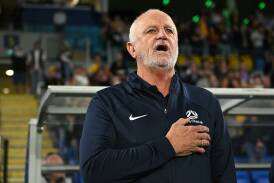 Iraq coach Graham Arnold says he wants to see the proud soccer nation at next year's World Cup. Photo: Dave Hunt/AAP PHOTOS
