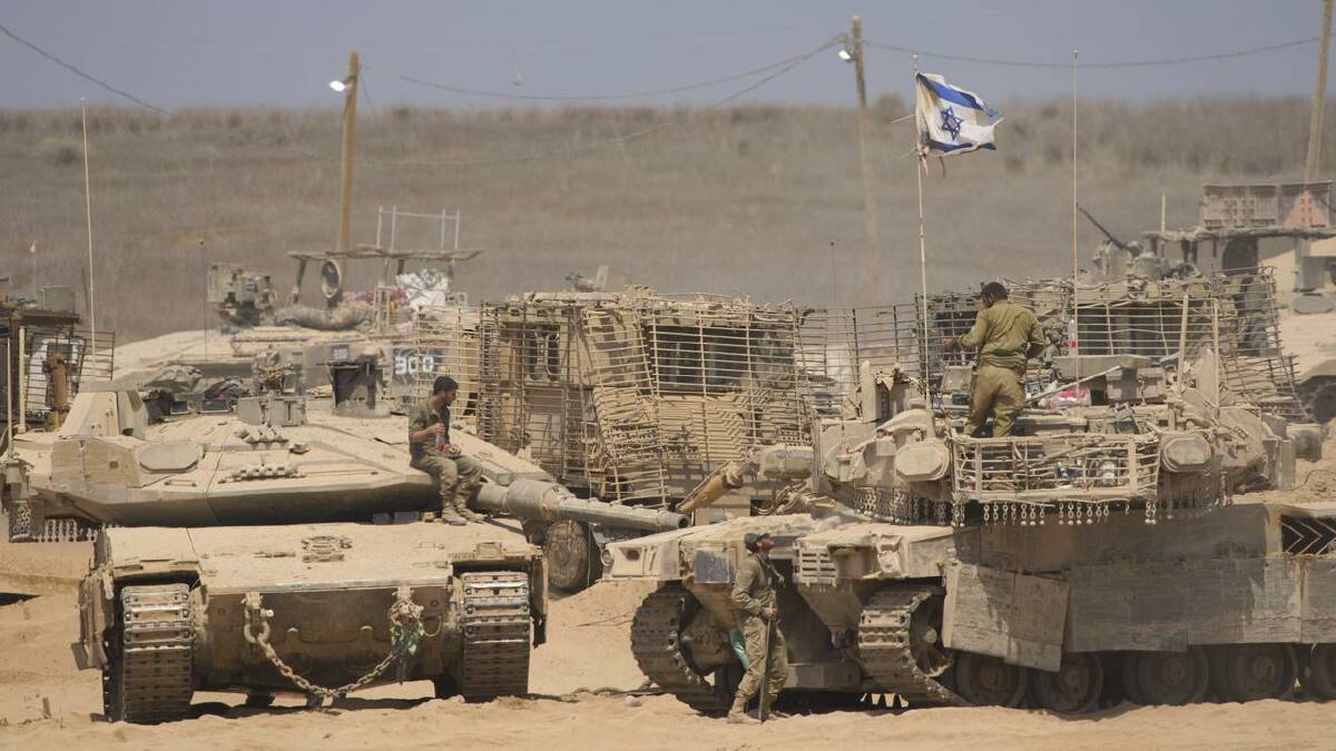 Israeli tanks have pushed into central Gaza. (AP PHOTO)