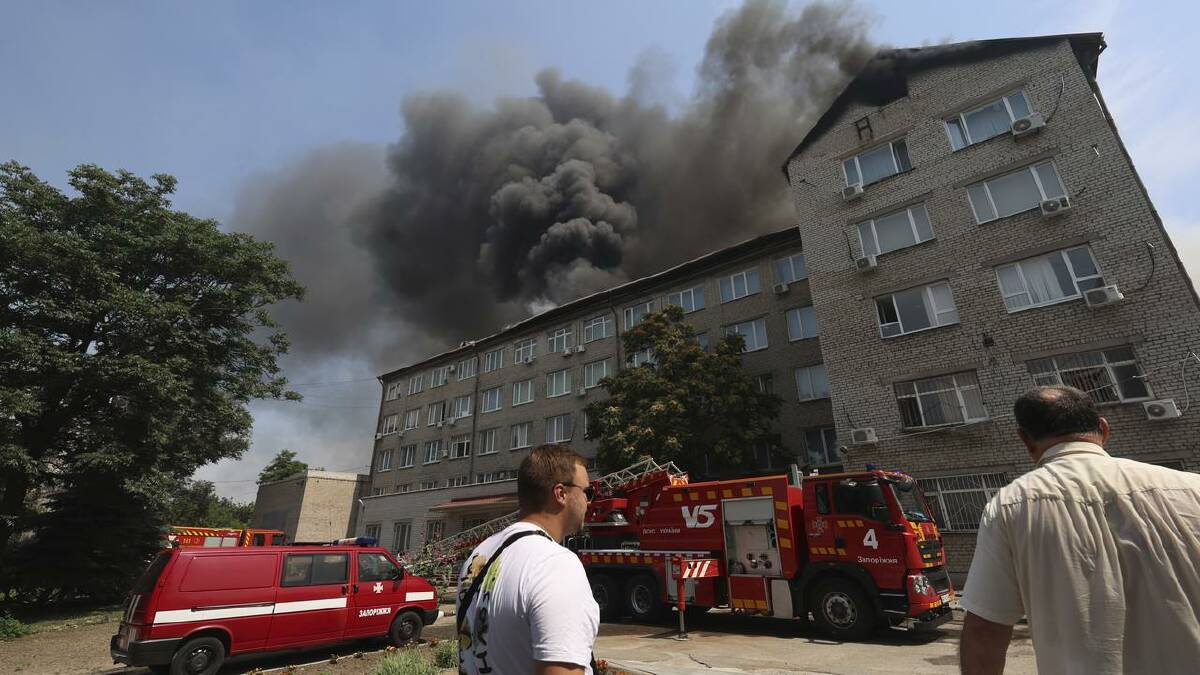At least 10 civilians were killed and dozens wounded, including three children, in Russian attacks. (AP PHOTO) At least 10 civilians were killed and dozens wounded, including three children, in Russian attacks. (AP PHOTO)