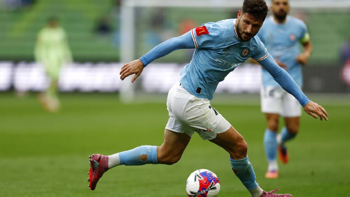 Mathew Leckie's efforts for Melbourne City won Tony Popovic's admiration.   (Con Chronis/AAP PHOTOS)