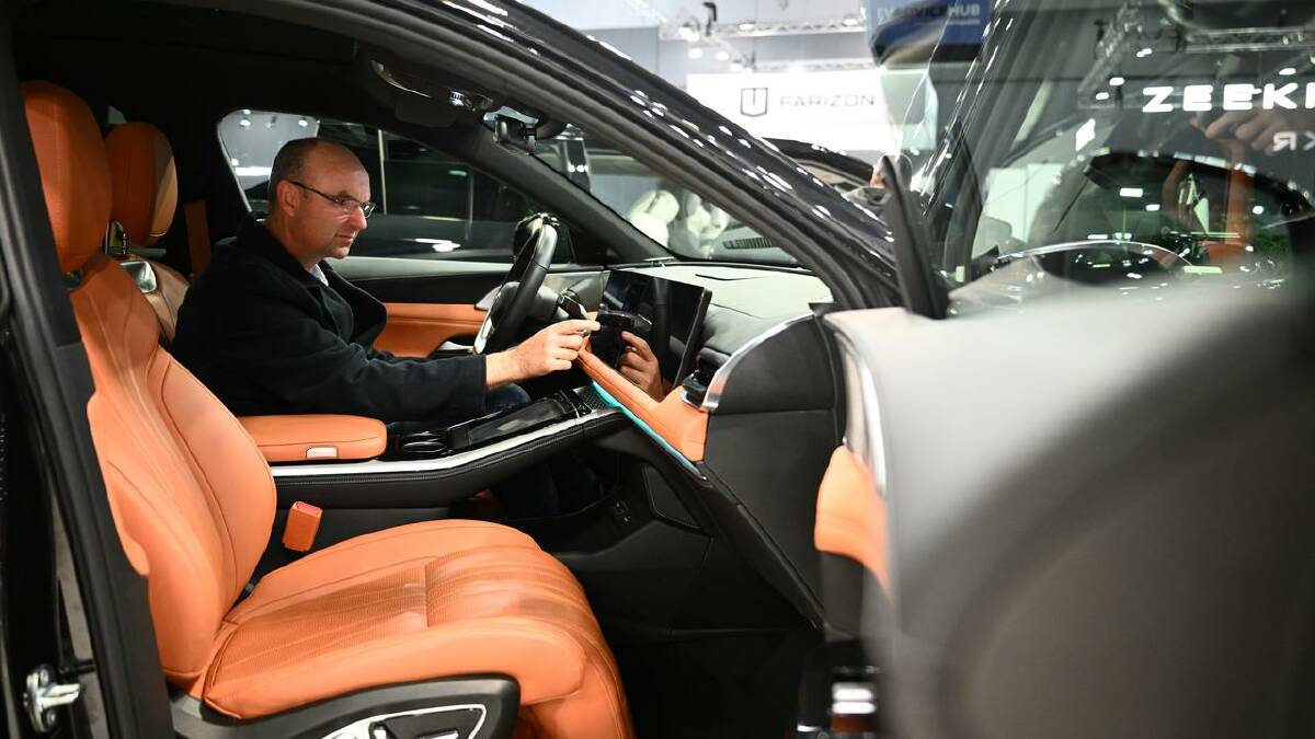 More than 100 new electric and hybrid vehicles are on show in Melbourne over the weekend. (Joel Carrett/AAP PHOTOS) More than 100 new electric and hybrid vehicles are on show in Melbourne over the weekend. (Joel Carrett/AAP PHOTOS)