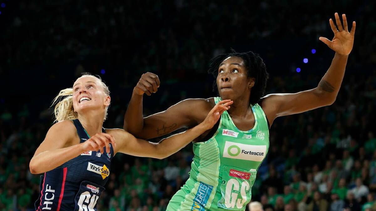 Fever maestro Jhaniele Fowler-Nembhard (r) looms as a familar and formidable hurdle. (Richard Wainwright/AAP PHOTOS)