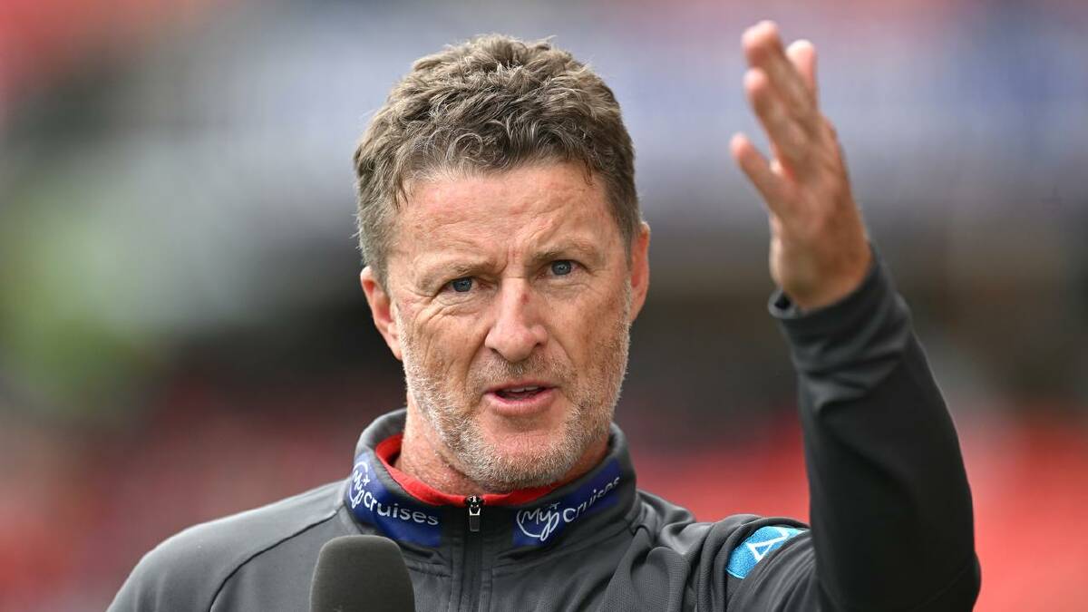 Suns coach Damien Hardwick believes Jarrod Witts should be in the All-Australian conversation. (Dave Hunt/AAP PHOTOS) Suns coach Damien Hardwick believes Jarrod Witts should be in the All-Australian conversation. (Dave Hunt/AAP PHOTOS)
